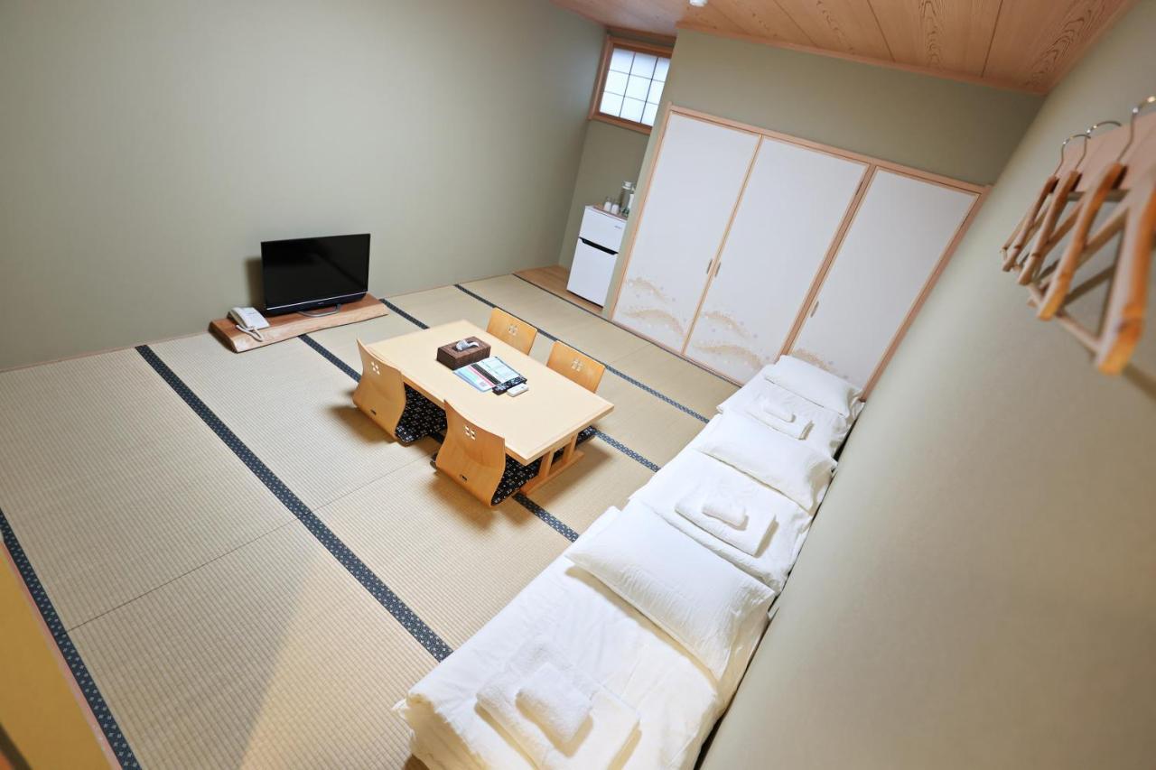 Akihabara Nakagawa 2*